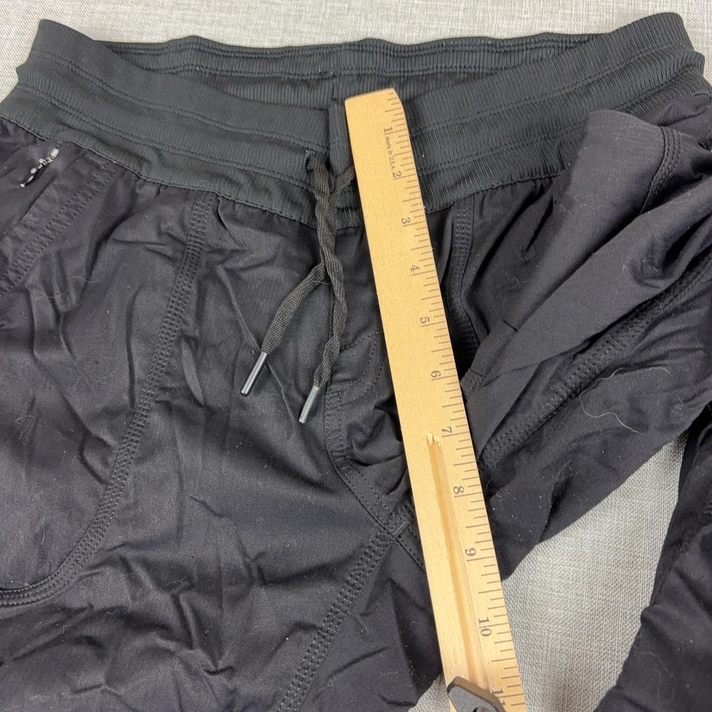 The North Face Capri Pants Womens M Black Hiking Nylon Stretch Travel Outdoor - Picture 4 of 11